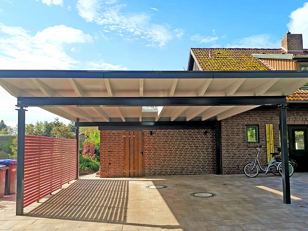 RED Veil Carport